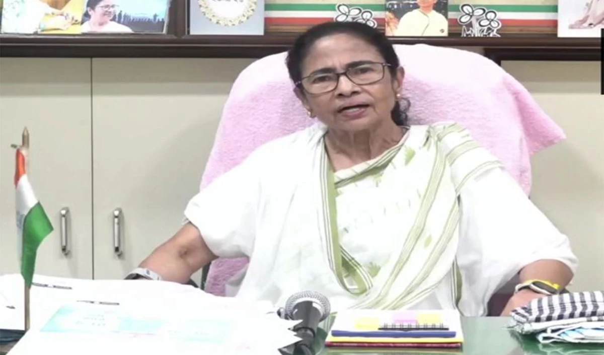 West Bengal Politics में भूचाल: TMC में बगावत के बीच Mamata Banerjee ने खुद संभाली अध्यक्ष की कमान