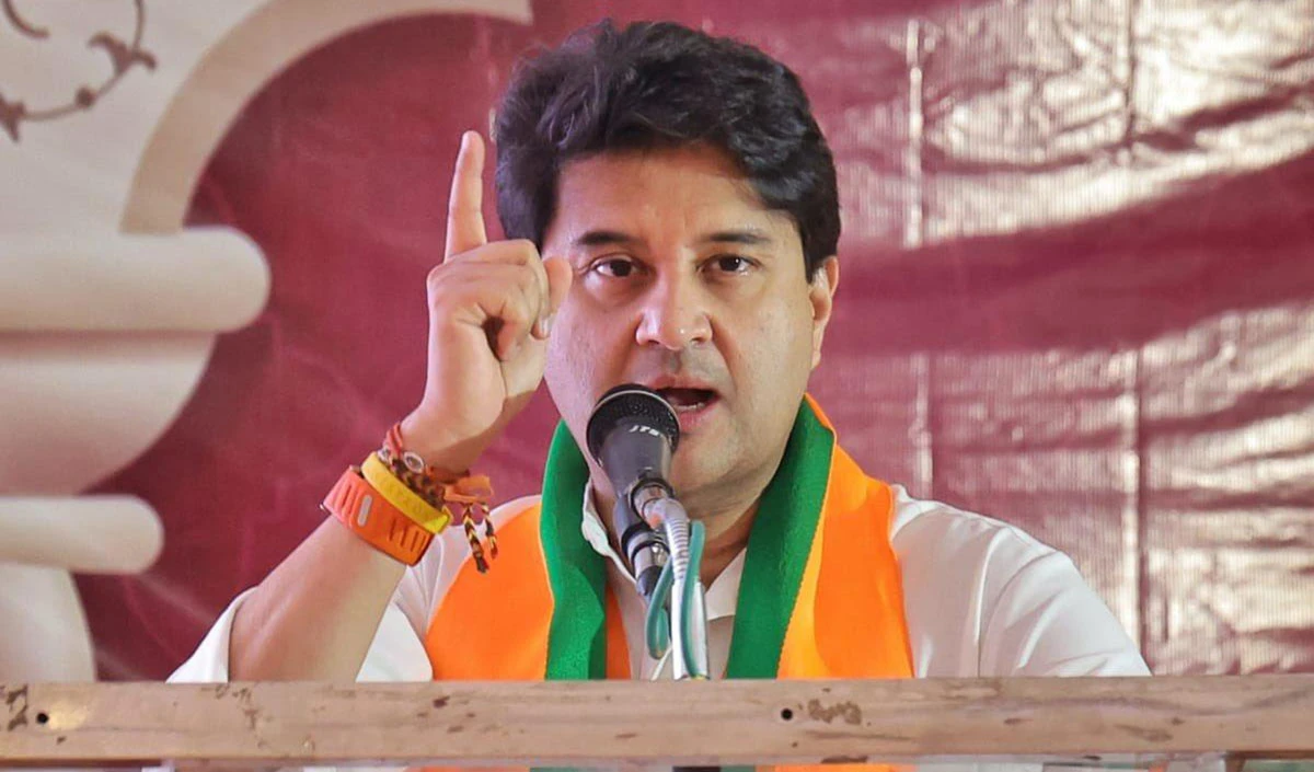 दतिया उपचुनाव में भाजपा के विजय अभियान को देंगे नई गति, शुक्रवार को दतिया पहुंचेंगे केंद्रीय मंत्री सिंधिया