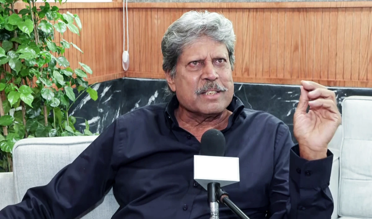 Rohit-Kohli की जगह पक्की नहीं, Kapil Dev का बड़ा बयान: प्रदर्शन ही तय करेगा Team India में भविष्य