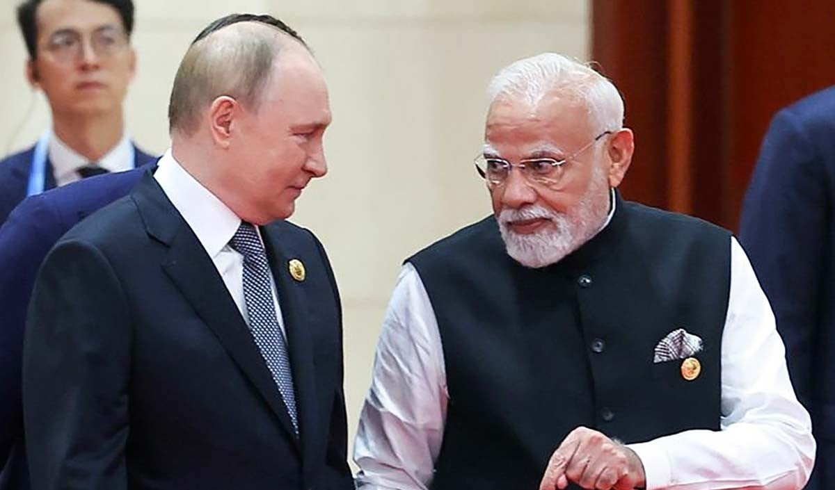 Russia पर संकट आया तो दोस्त India ने तुरंत मदद का हाथ बढ़ाया, तेल संकट से जूझते Putin की मदद के लिए Modi ने भेजा हजारों टन Petrol