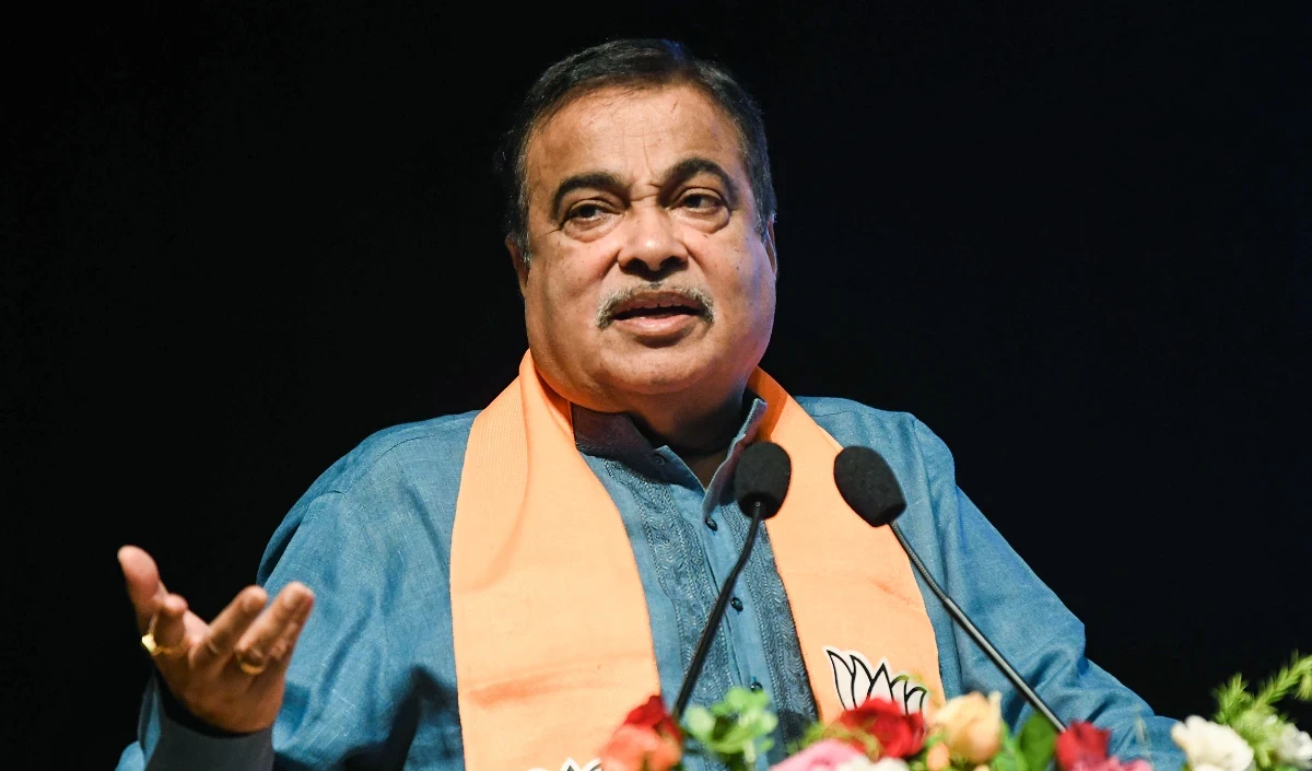 Nitin Gadkari का Master Plan: भारत में चलेंगी Flying Buses, ₹22 लाख करोड़ के फ्यूल इम्पोर्ट को कम करने की तैयारी