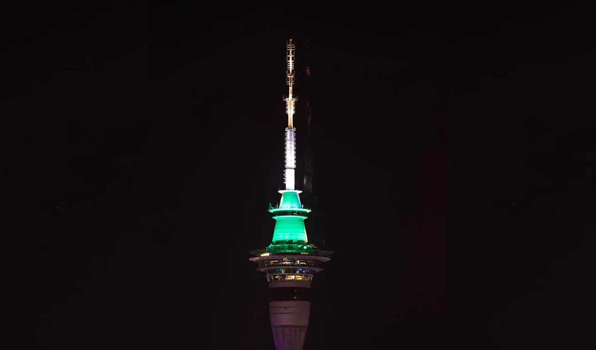 New Zealand में ‘Modi का जलवा’, तिरंगे से रोशन Sky Tower, 4 दशक बाद ऐतिहासिक स्वागत