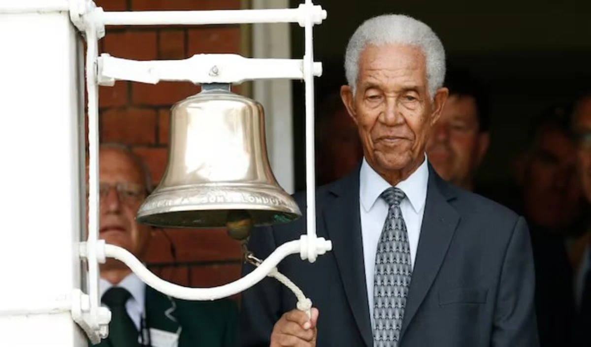 क्रिकेट इतिहास के सबसे महान All-rounder Sir Garfield Sobers का 89 की उम्र में निधन, Cricket World में शोक की लहर