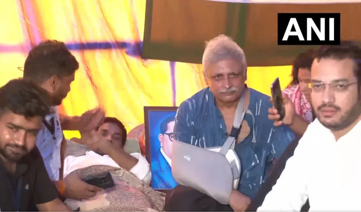Ranchi में प्रदर्शनकारी छात्रों के बीच पहुंचे Piyush Mishra, ‘इक बगल’ और ‘आरंभ है प्रचंड’ गाकर बढ़ाया हौसला