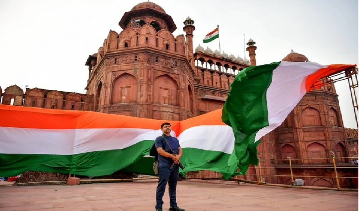 Red Fort पर पहली बार गूंजेगा ‘वंदे मातरम’, जानिए क्यों 80वां Independence Day युवाओं और Innovation के नाम होगा