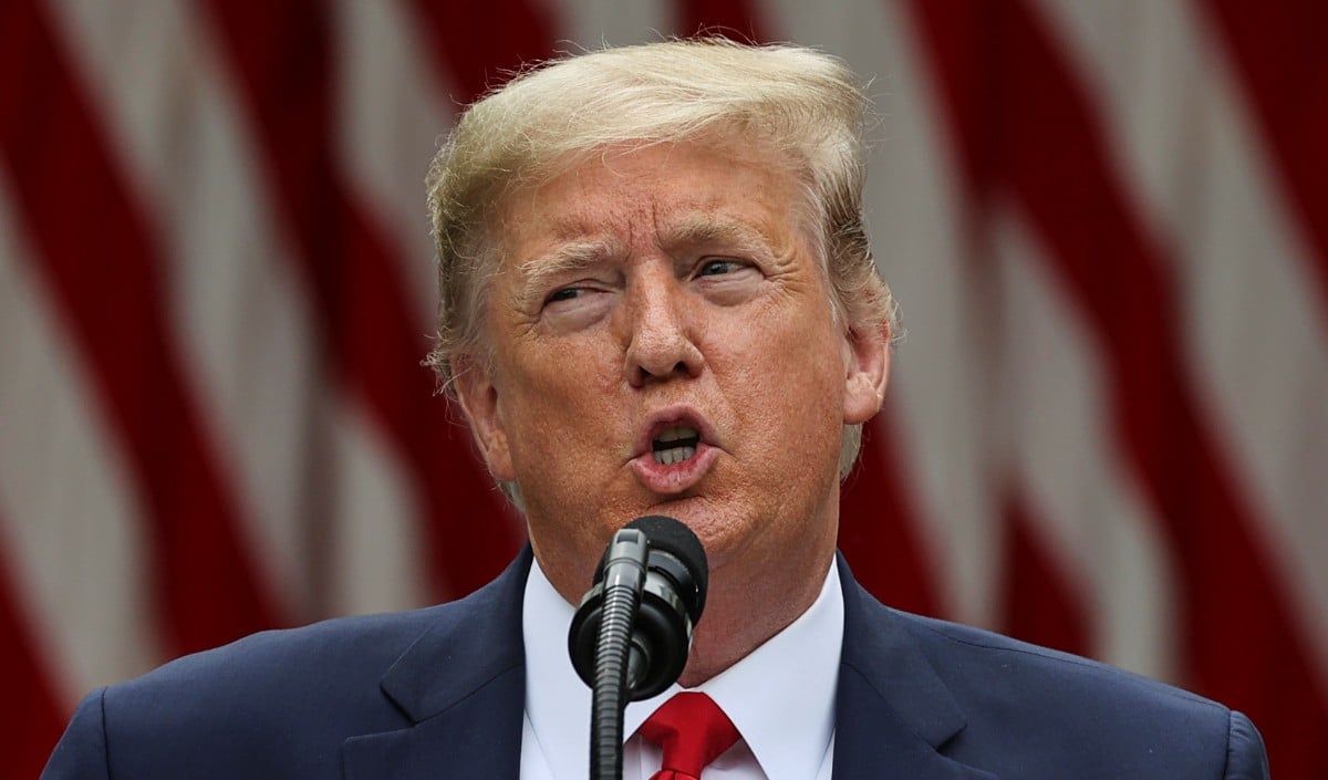 Donald Trump का ईरान को अल्टीमेटम! ‘Pichax Mountain’ पर ‘बहुत जल्द’ हमले की धमकी, जानिए क्यों अमेरिका के निशाने पर है यह गुप्त ठिकाना