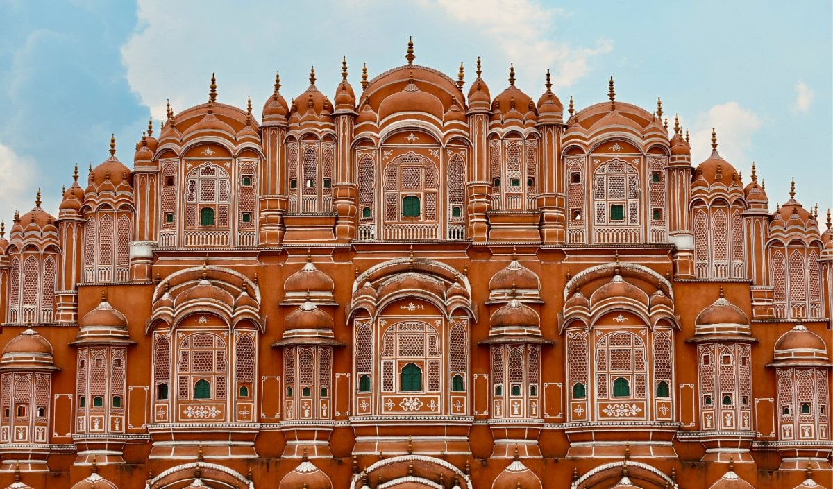 World Tourism Day 2026: राजस्थान पर्यटन का नया रिकॉर्ड, 6 महीने में पहुंचे 10.92 करोड़ पर्यटक, विदेशी पसंद Jaipur