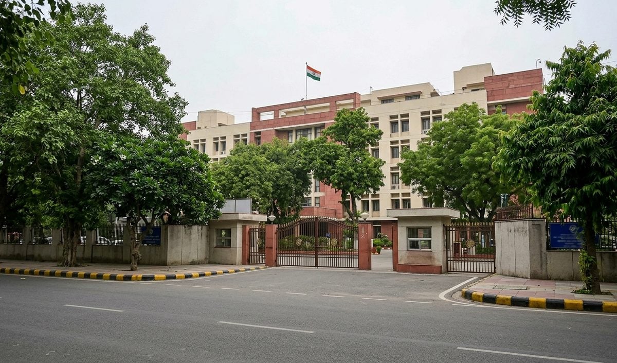 Election Commission की सुनवाई से पहले घट सकती हैं कई घटनाएं, Derek O’Brien का दावा