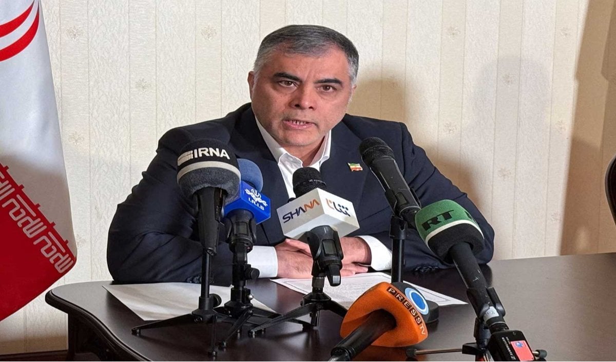 US की नौसैनिक नाकाबंदी के बीच Iran के Oil Minister ने छोड़ा पद, संकट में Crude Oil एक्सपोर्ट